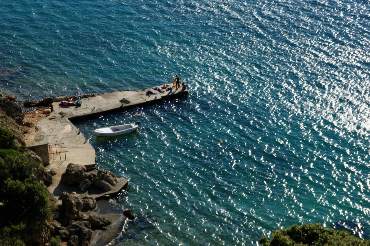Superior Rooms Sea Side View Rab Town Exterior photo