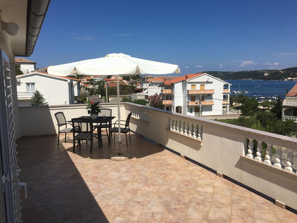 Superior Rooms Sea Side View Rab Town Exterior photo
